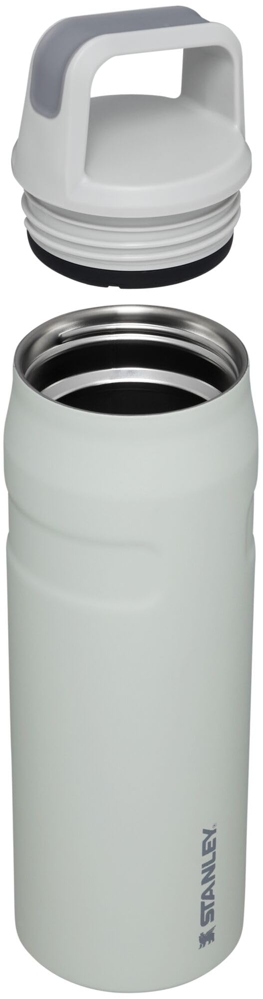STANLEY wide mouth top view showing ice-ready opening for quick filling benefit