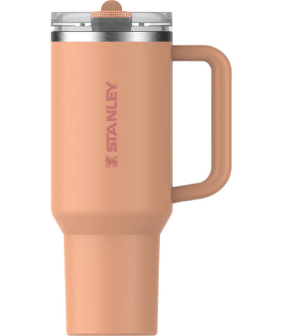 STANLEY Quencher ProTour front view showing apricot finish and 40 oz capacity benefit
