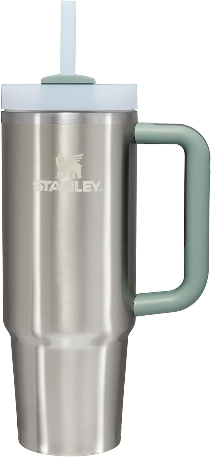 STANLEY ergonomic comfort-grip handle close-up for easy carrying benefit