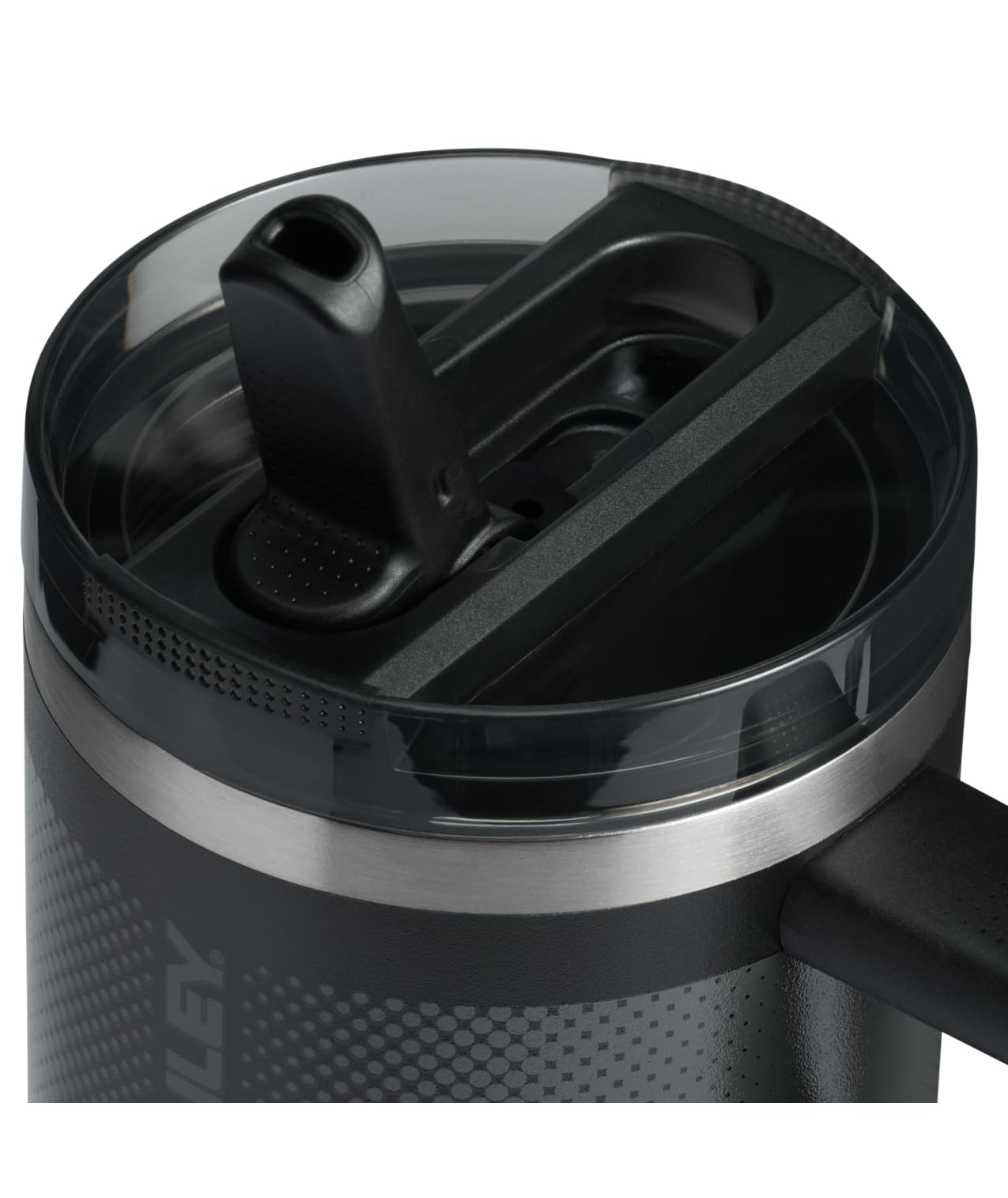STANLEY close-up of ProTour flip straw lid demonstrating leak protection