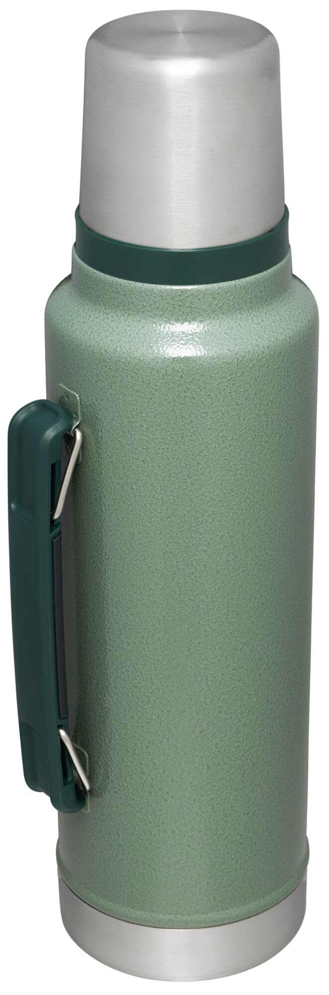 STANLEY wide mouth pouring shot illustrating easy fill and quick cleaning benefit