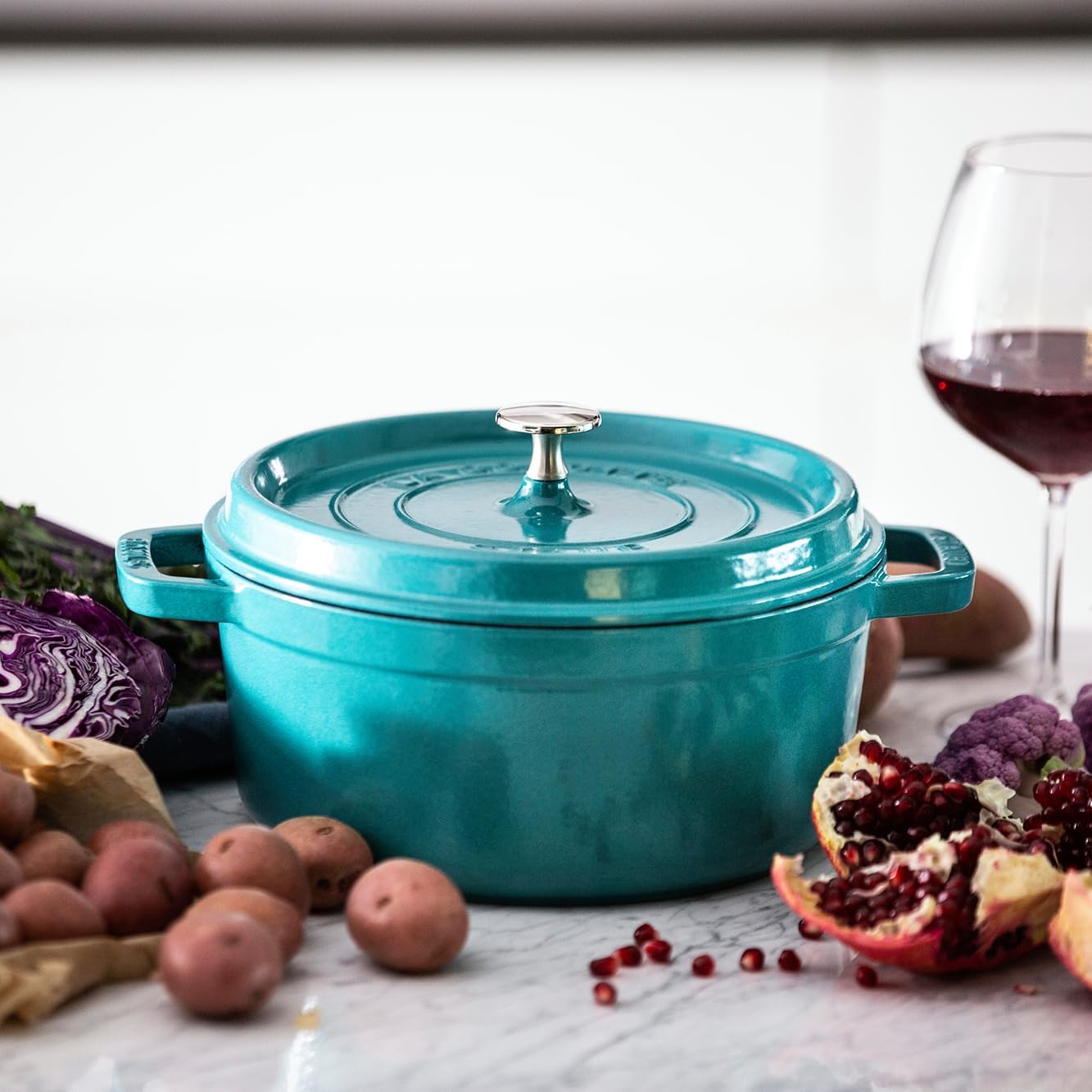 STAUB nickel steel knob detail, durable and oven-safe for reliable handling