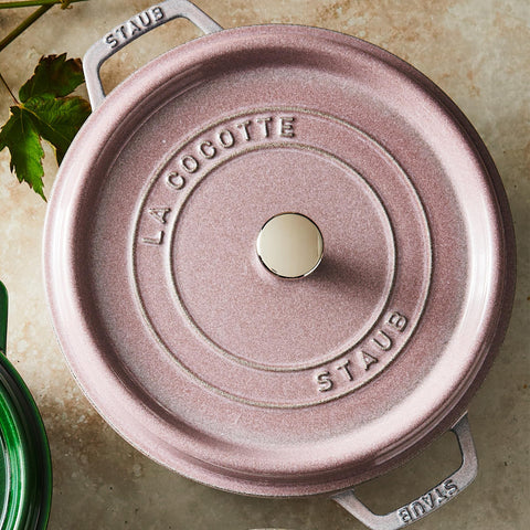 Staub lid interior spikes close-up showing self-basting function and moisture retention