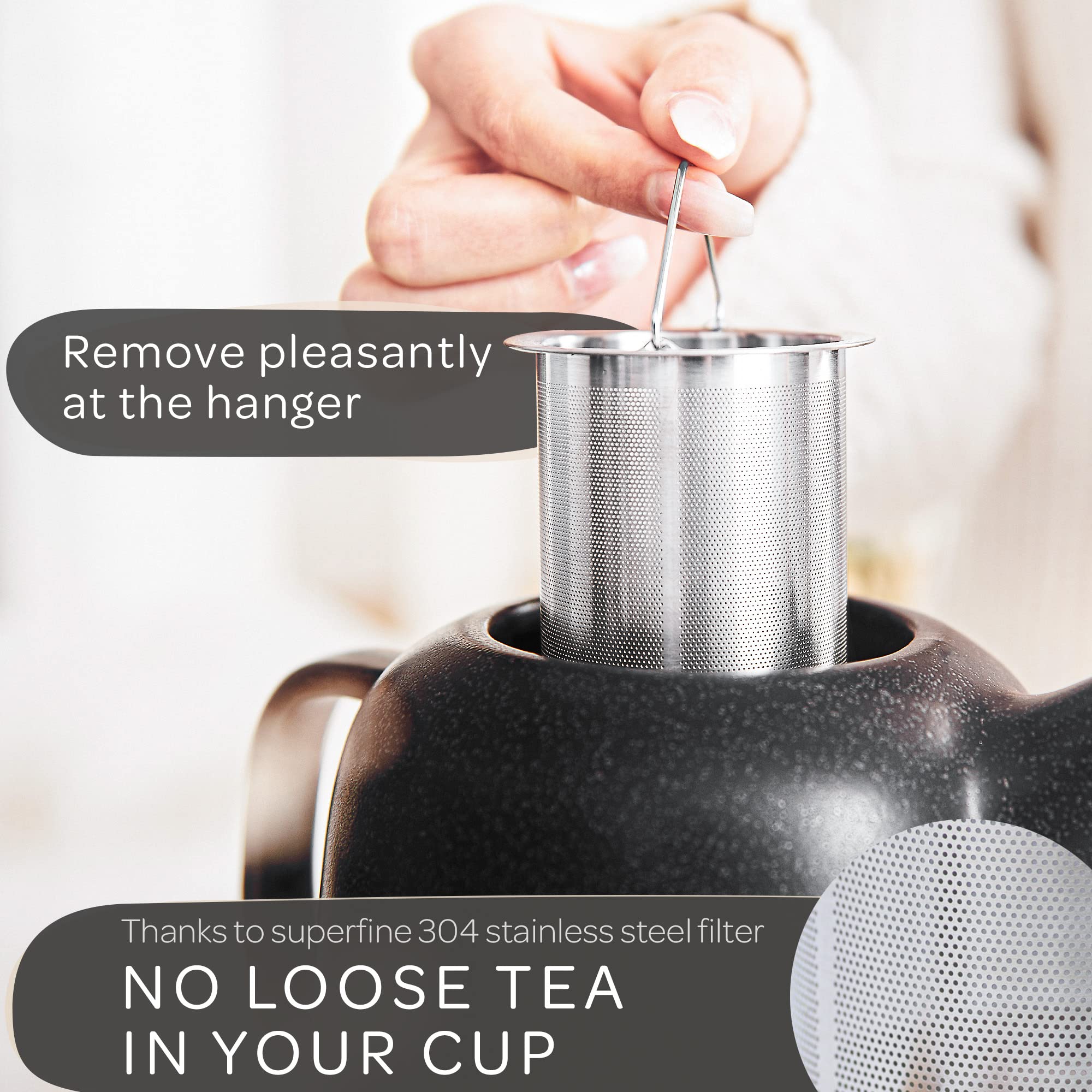Steinzeit teapot with cups for size comparison and serving advantage