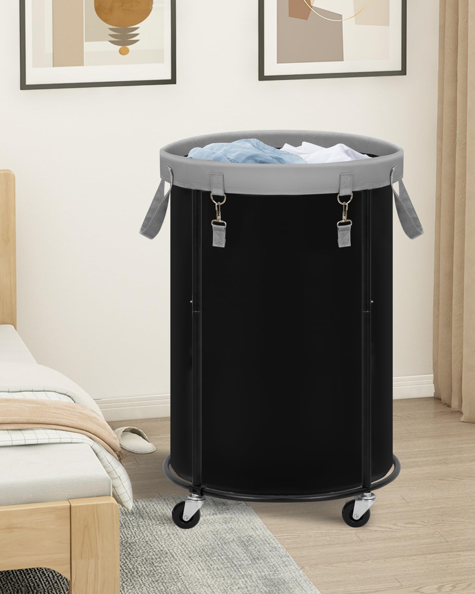 STORAGE MANIAC user removing liner showing easy-carry convenience benefit