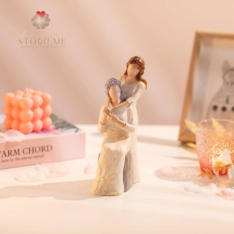 Storieme texture and finish close-up showing smooth resin surface and preserved detail
