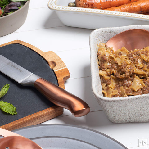 STYLED SETTINGS copper handle texture detail, comfortable ergonomic grip