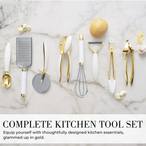 STYLED SETTINGS garlic press open to show roomy chamber for easy cleaning and efficient crushing