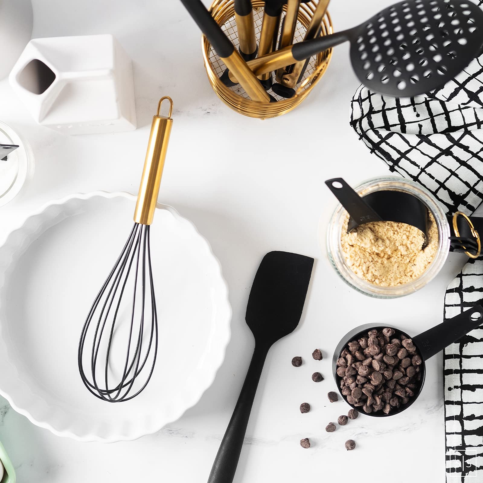 STYLED SETTINGS stainless steel holder on counter offering tidy, visible storage