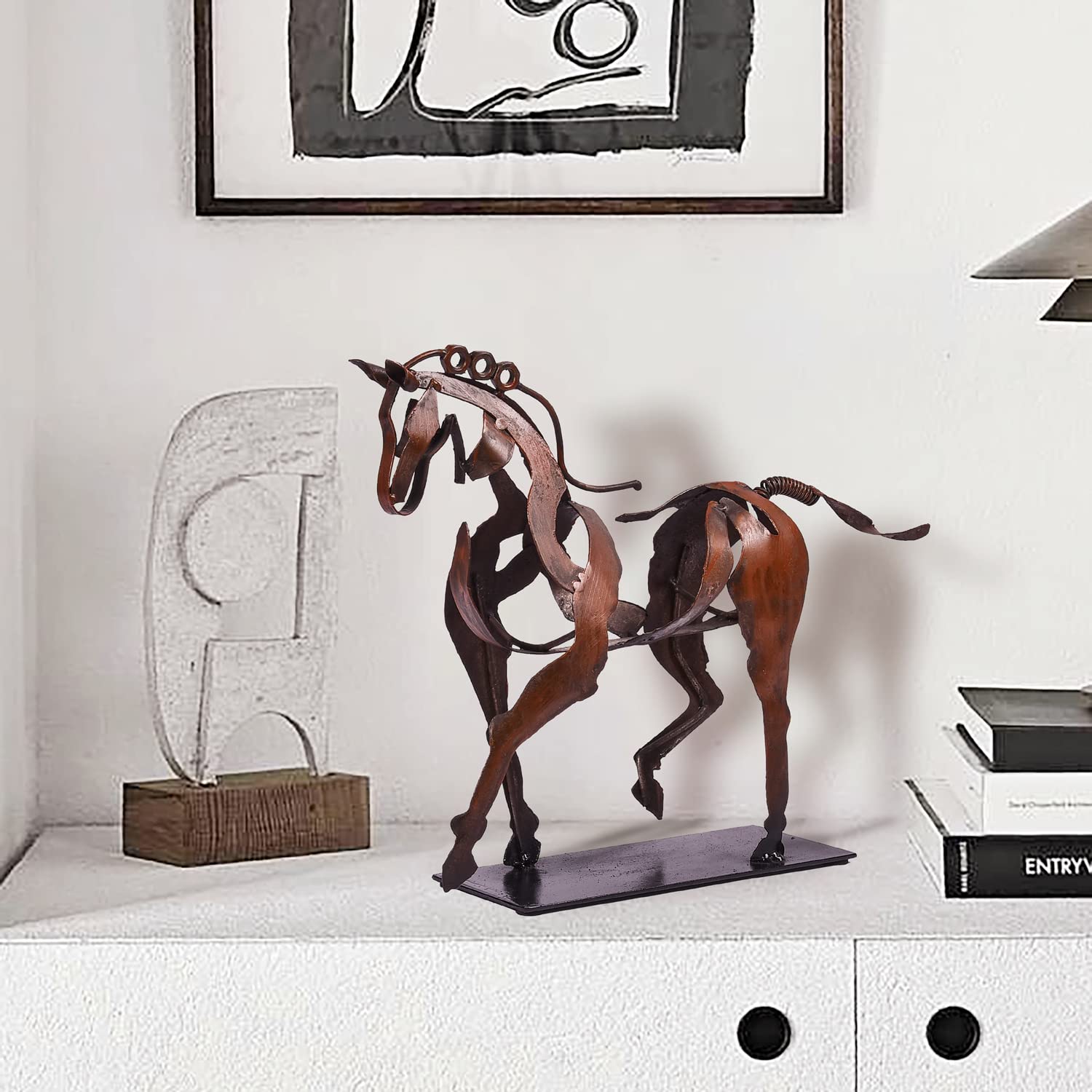 SunBlogs Art side profile highlighting silhouette and handcrafted metalwork