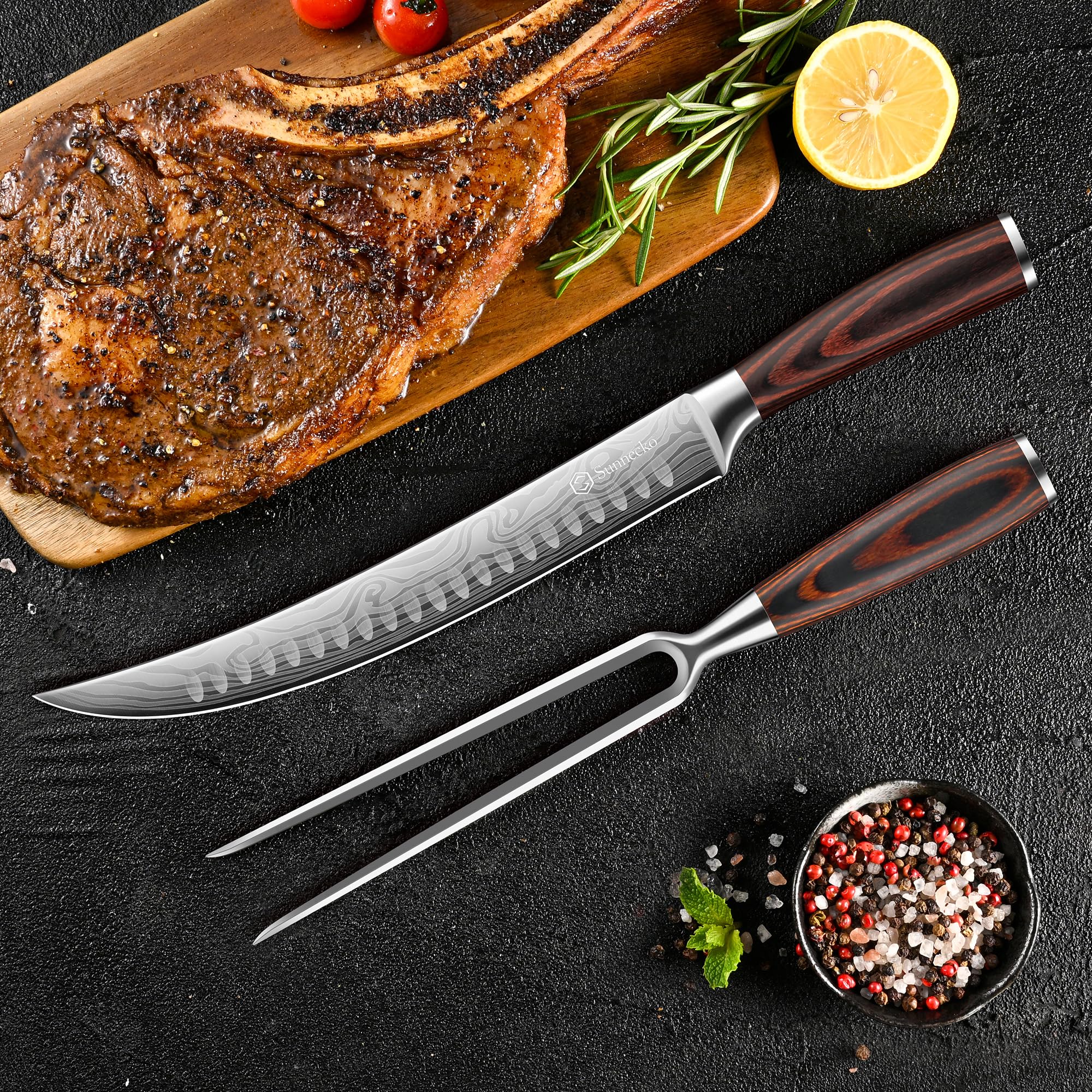 Sunnecko 7-inch fork close-up prongs for secure meat holding