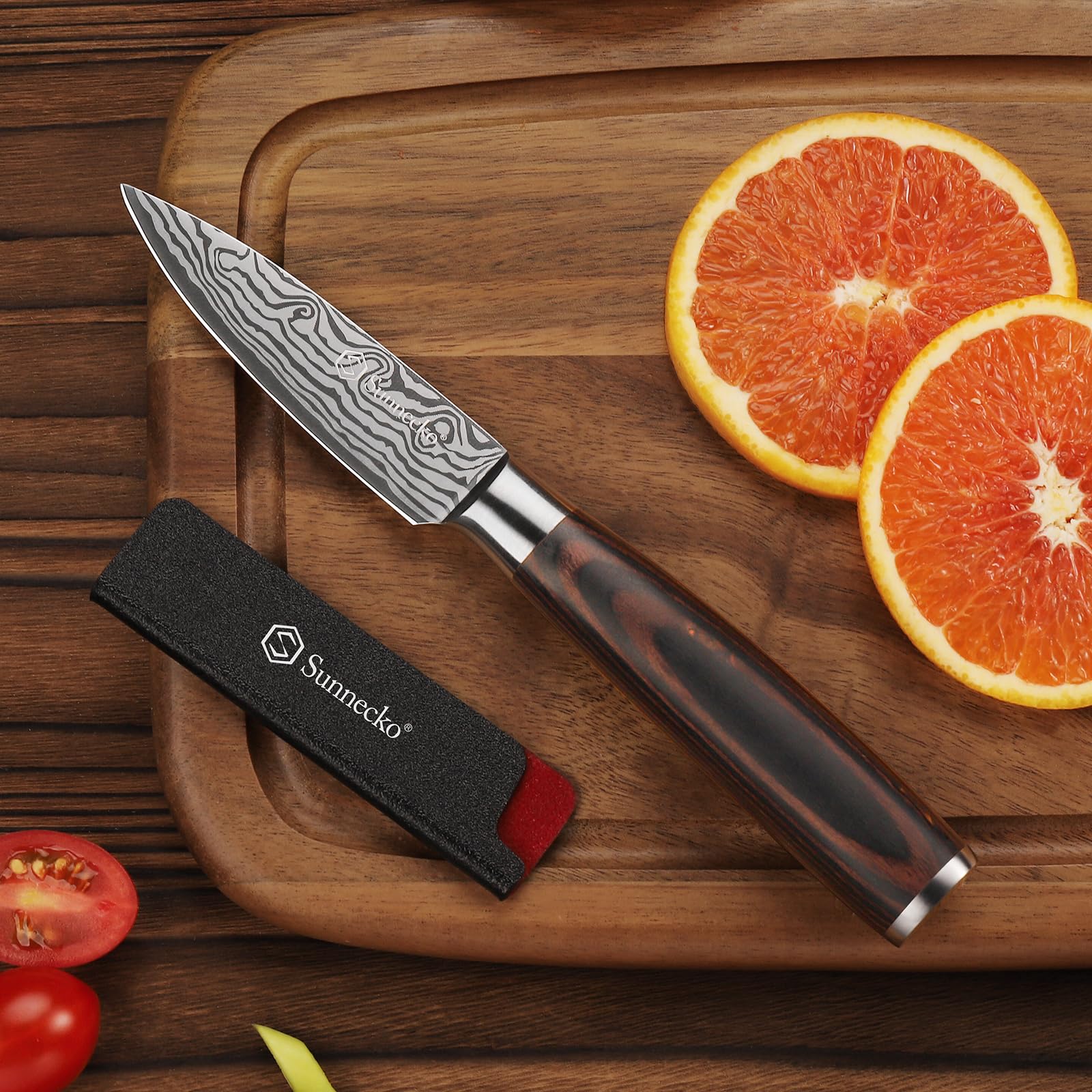 Sunnecko close-up of blade edge highlighting ultra-sharp precision