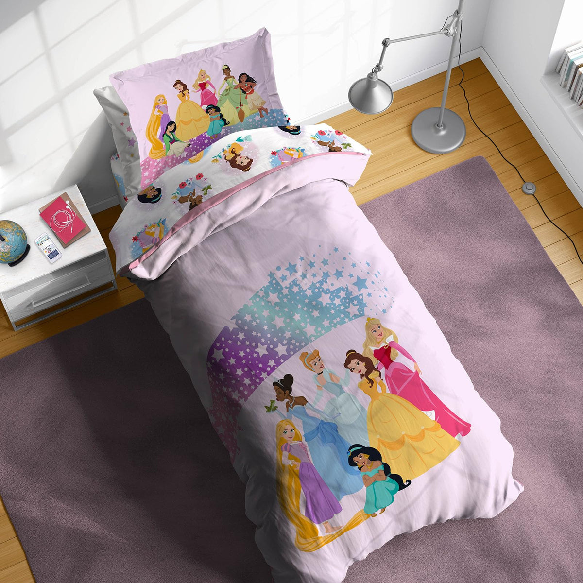 Sunny Side Up comforter front view showing princesses and bright stars for playful decor
