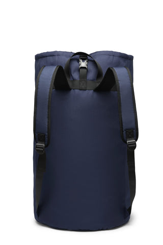 SUOVOCK padded shoulder straps detail for comfortable carrying