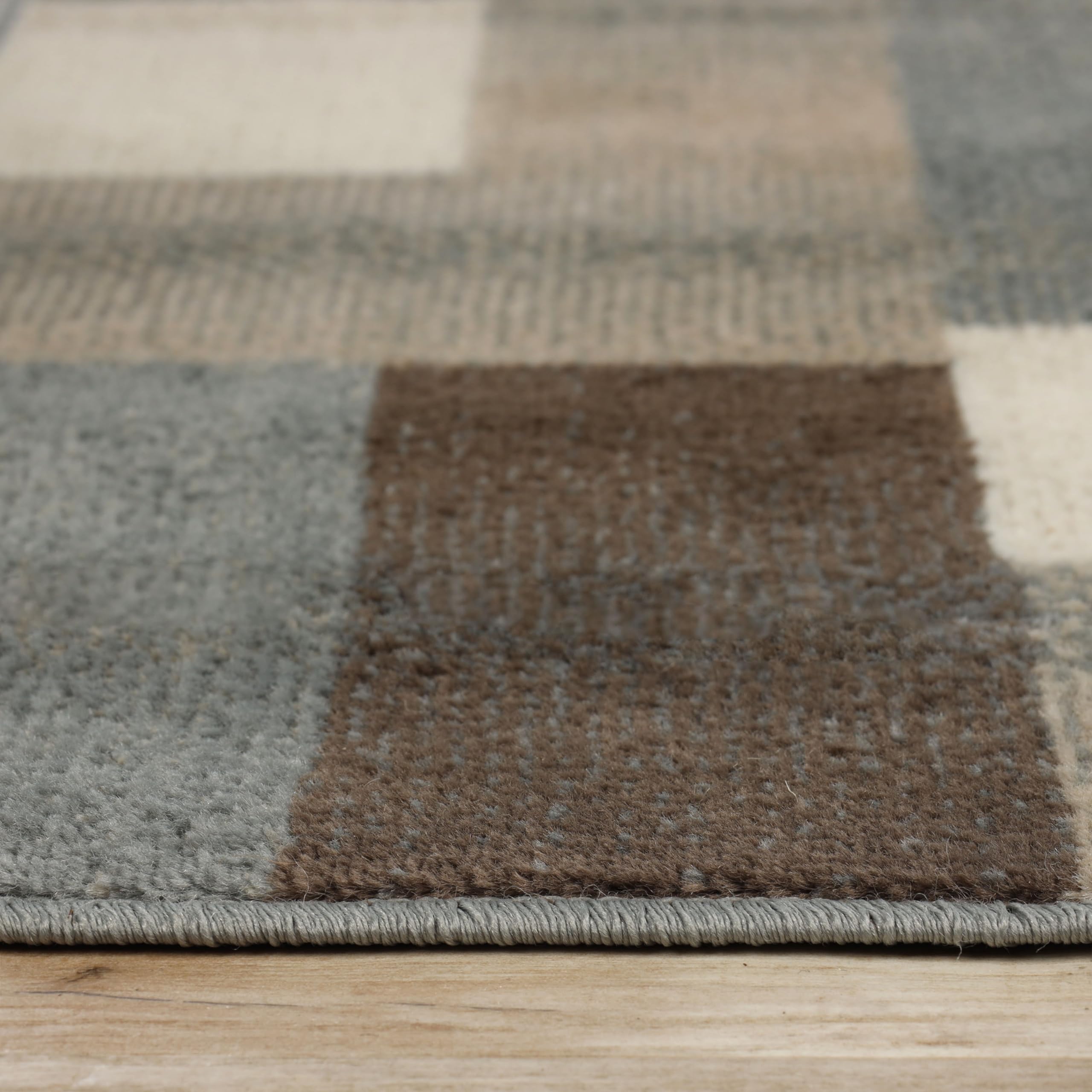 SUPERIOR Clifton in living room showcasing style and easy-care benefit