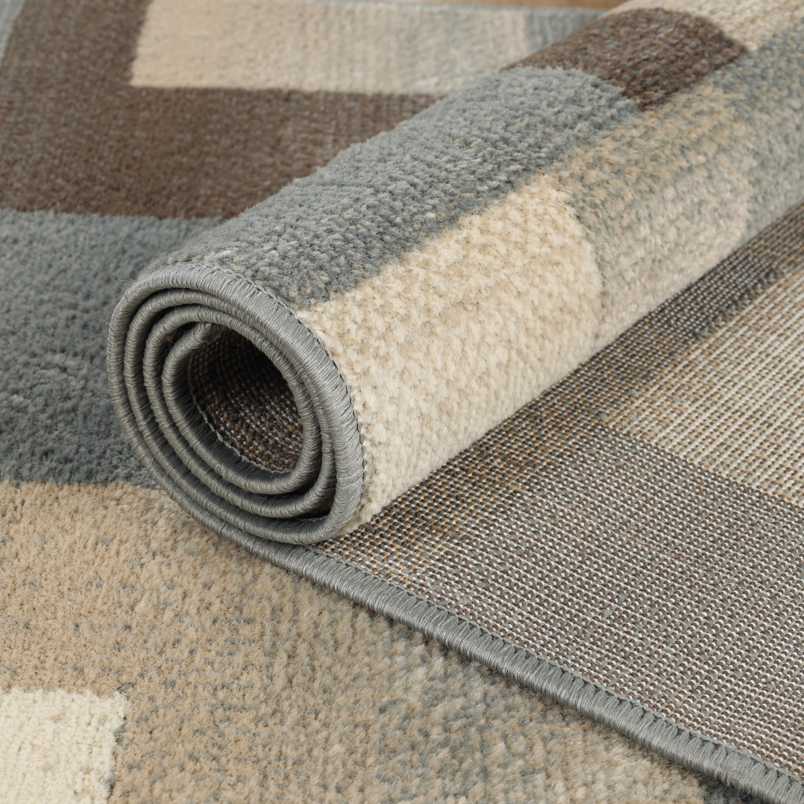 SUPERIOR Clifton spot-clean demo with quick-dry fiber benefit for spills