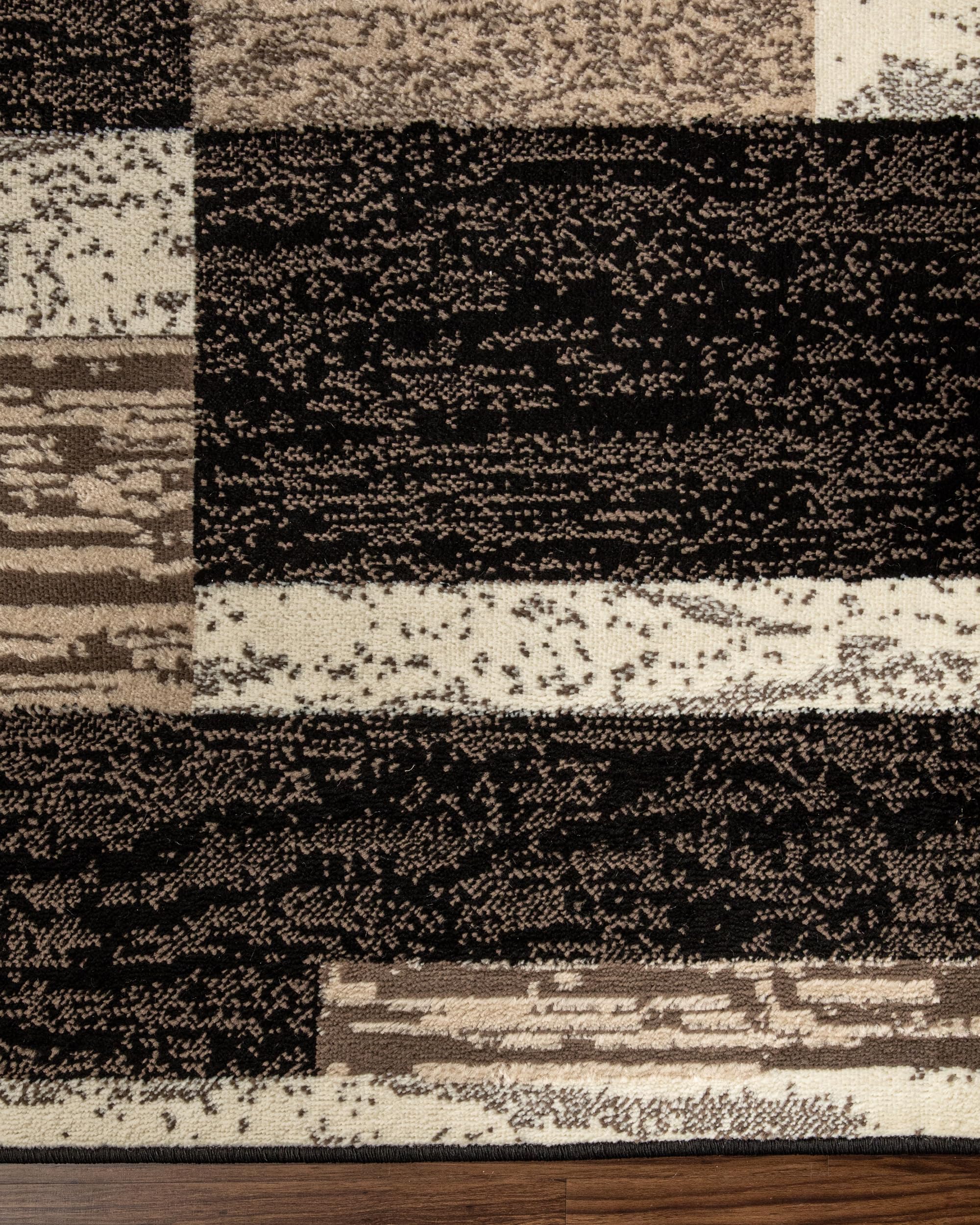 SUPERIOR Rockwood in entryway showing scale and non-obtrusive footprint for busy areas