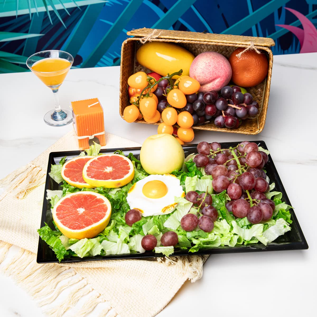 supernal platter holding BBQ meats on buffet demonstrating heavy-load reliability