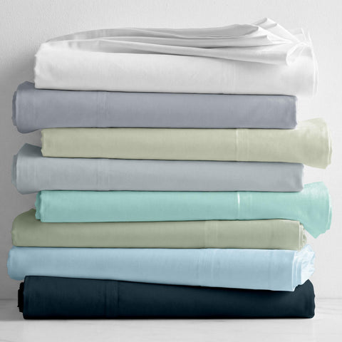 SUPREME ELEGANCE bedroom lifestyle styling illustrating crisp hotel-inspired bedding