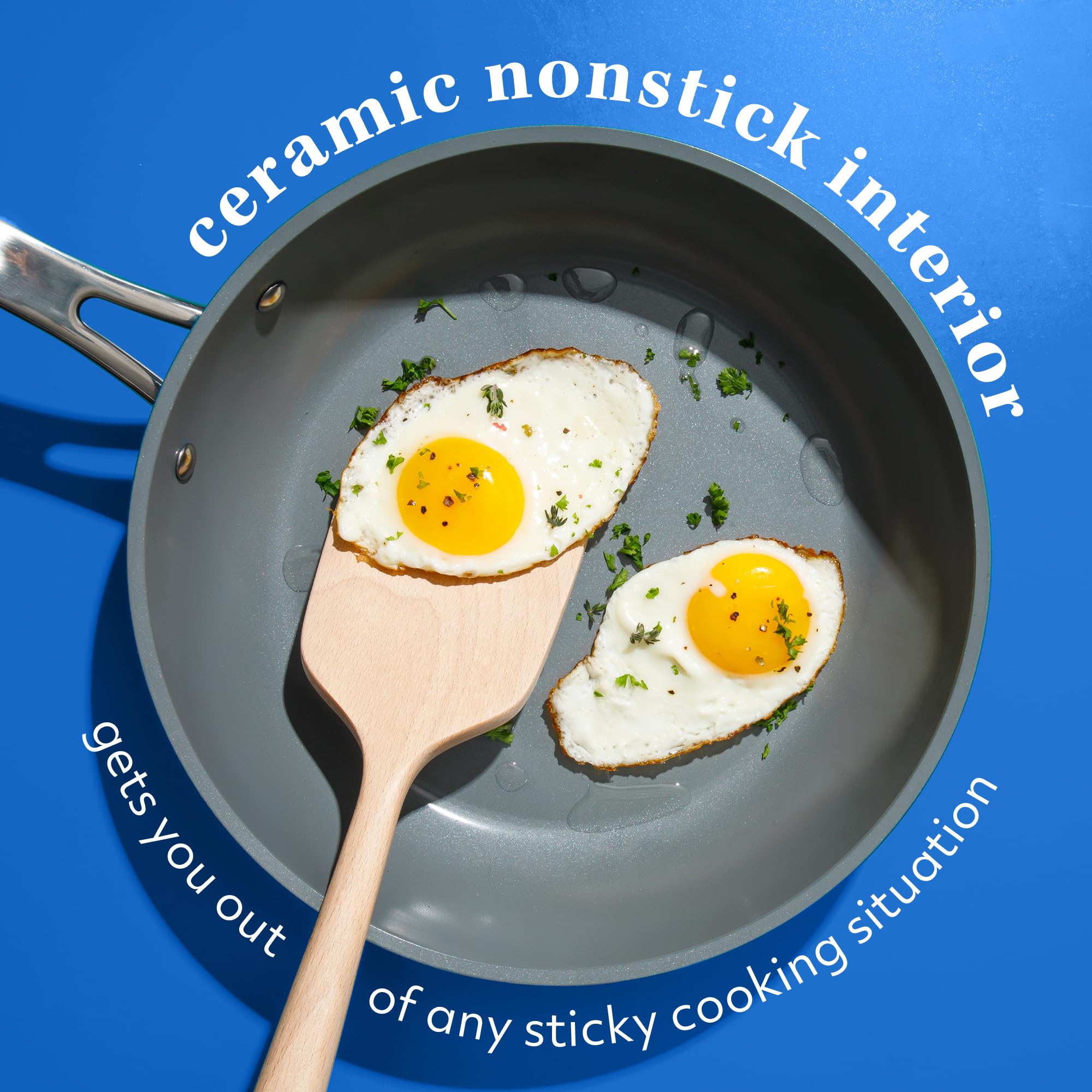Sur La Table tempered glass lid showing steam retention and visibility while cooking