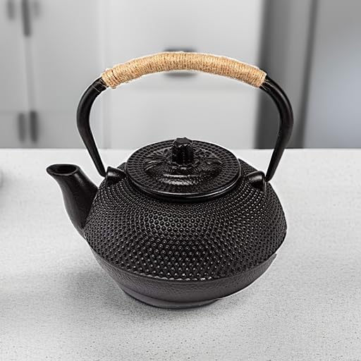 suyika teapot on stovetop demonstrating safe low-heat use and even heating benefit