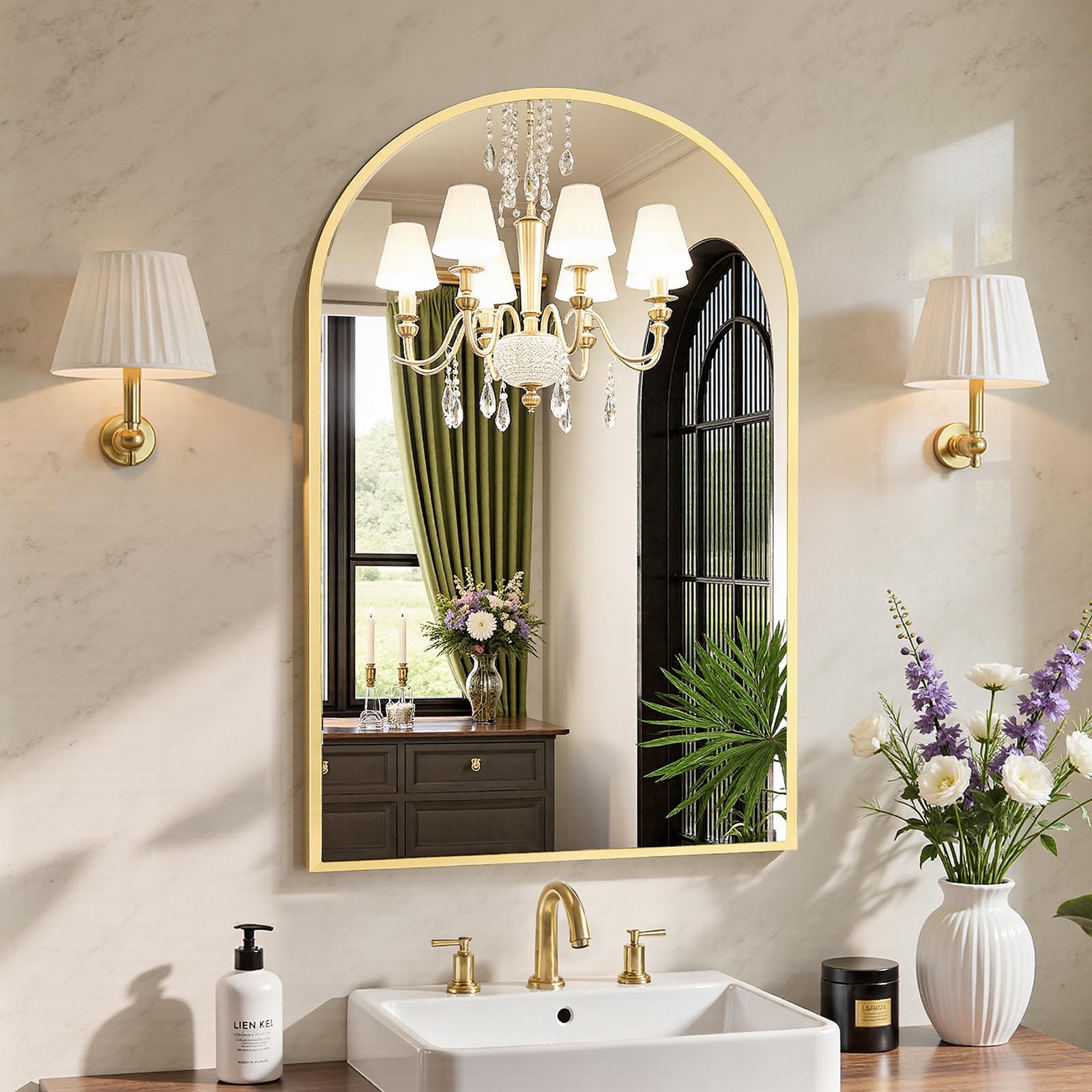 Sweetcrispy front view arched gold mirror showing elegant silhouette and instant style