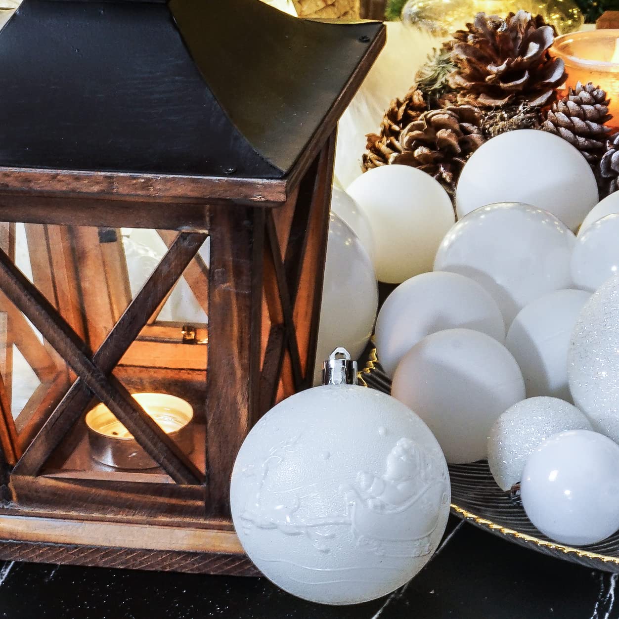 SY CRAFT tree display with mixed sizes for balanced, cohesive holiday styling