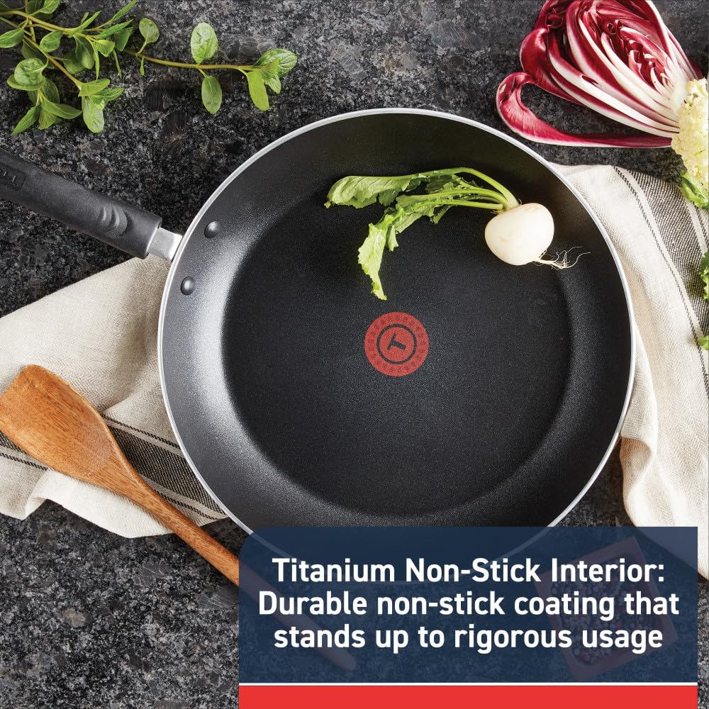 T-Fal Thermo-Spot center ring indicator showing preheat readiness for improved searing