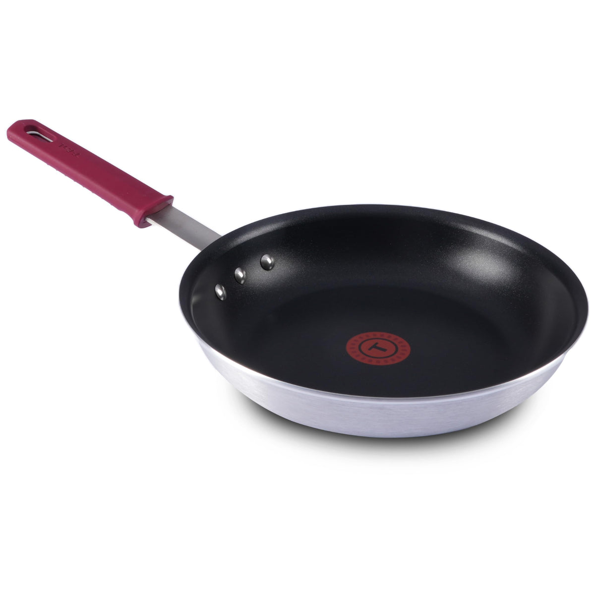 T-Fal VX3 front view showing full pan and cooking benefit