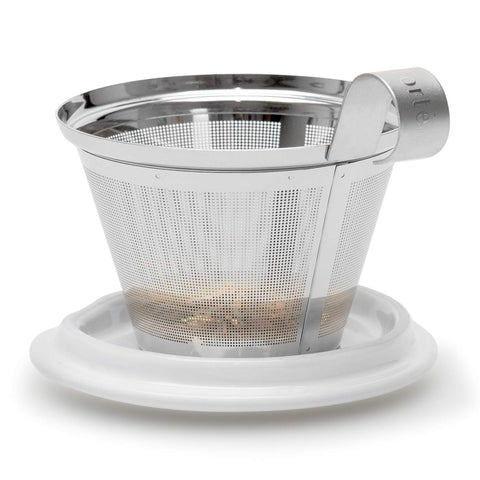 Tea Forte double-walled ceramic cutaway demonstrating insulation and heat retention