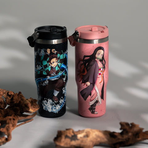 Team Liquid Nezuko held in hand illustrating ergonomic grip and portability