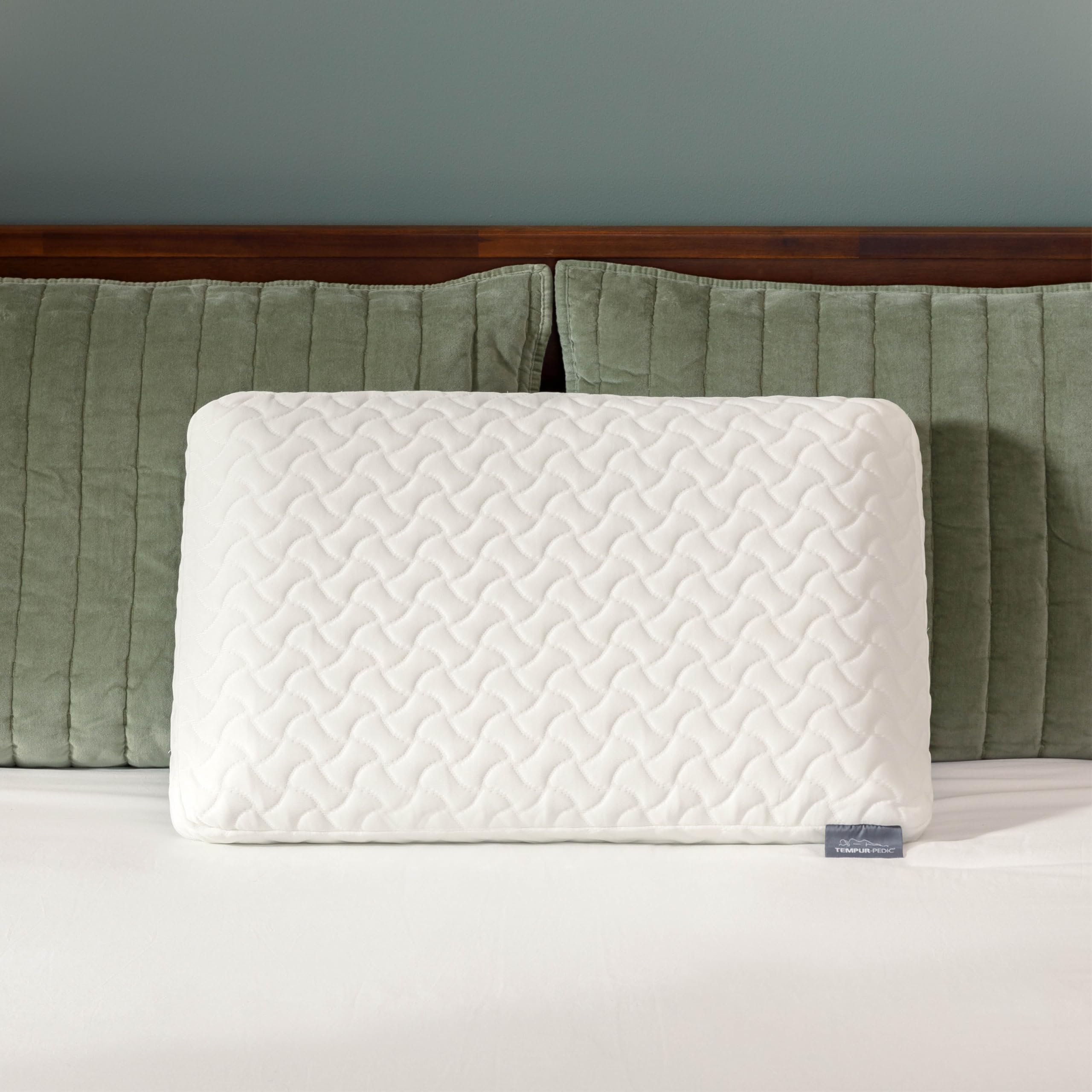 Tempur-Pedic pillow next to ruler illustrating king-size scale