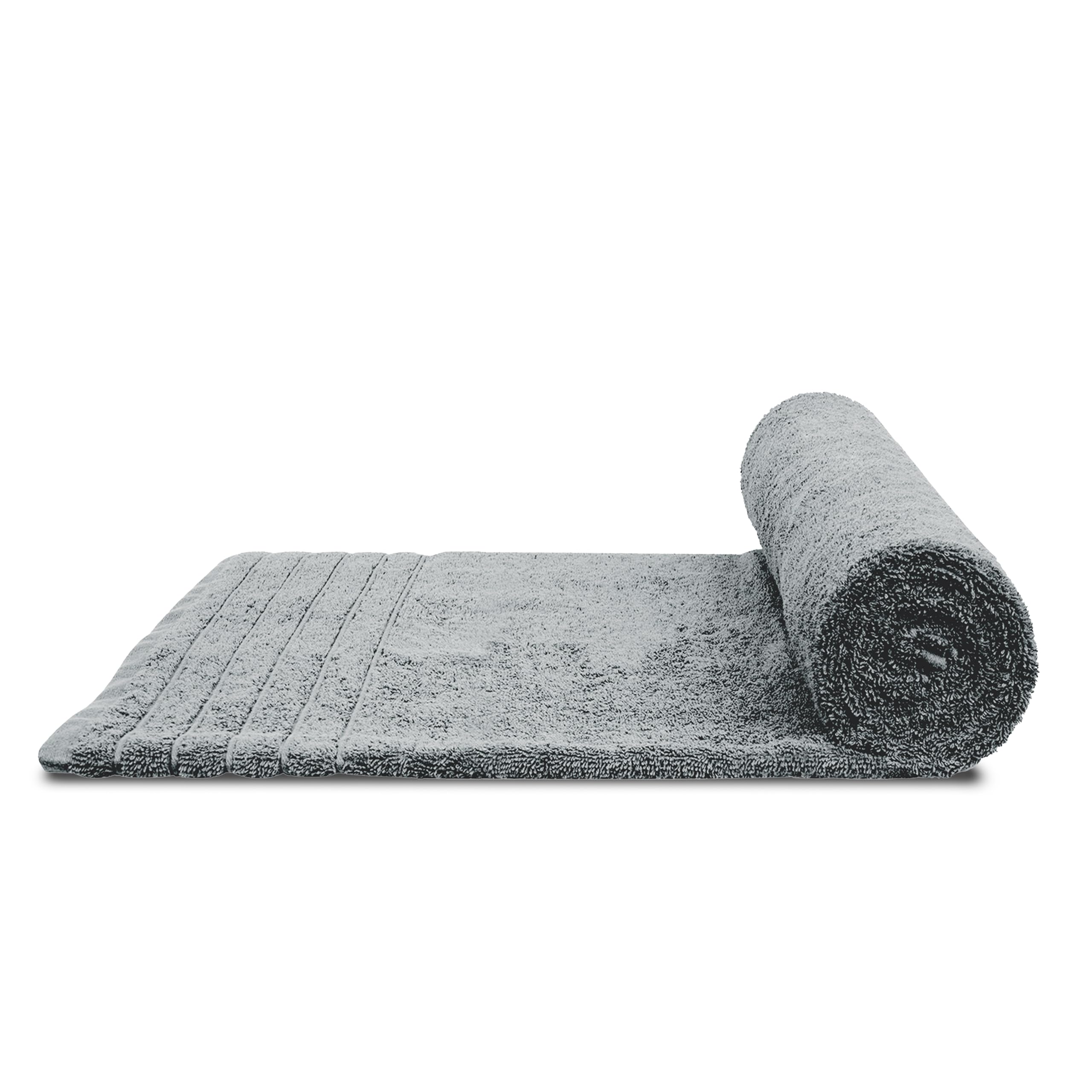 Tens Towels close-up of super fine cotton weave texture, soft-touch and quick-dry benefit