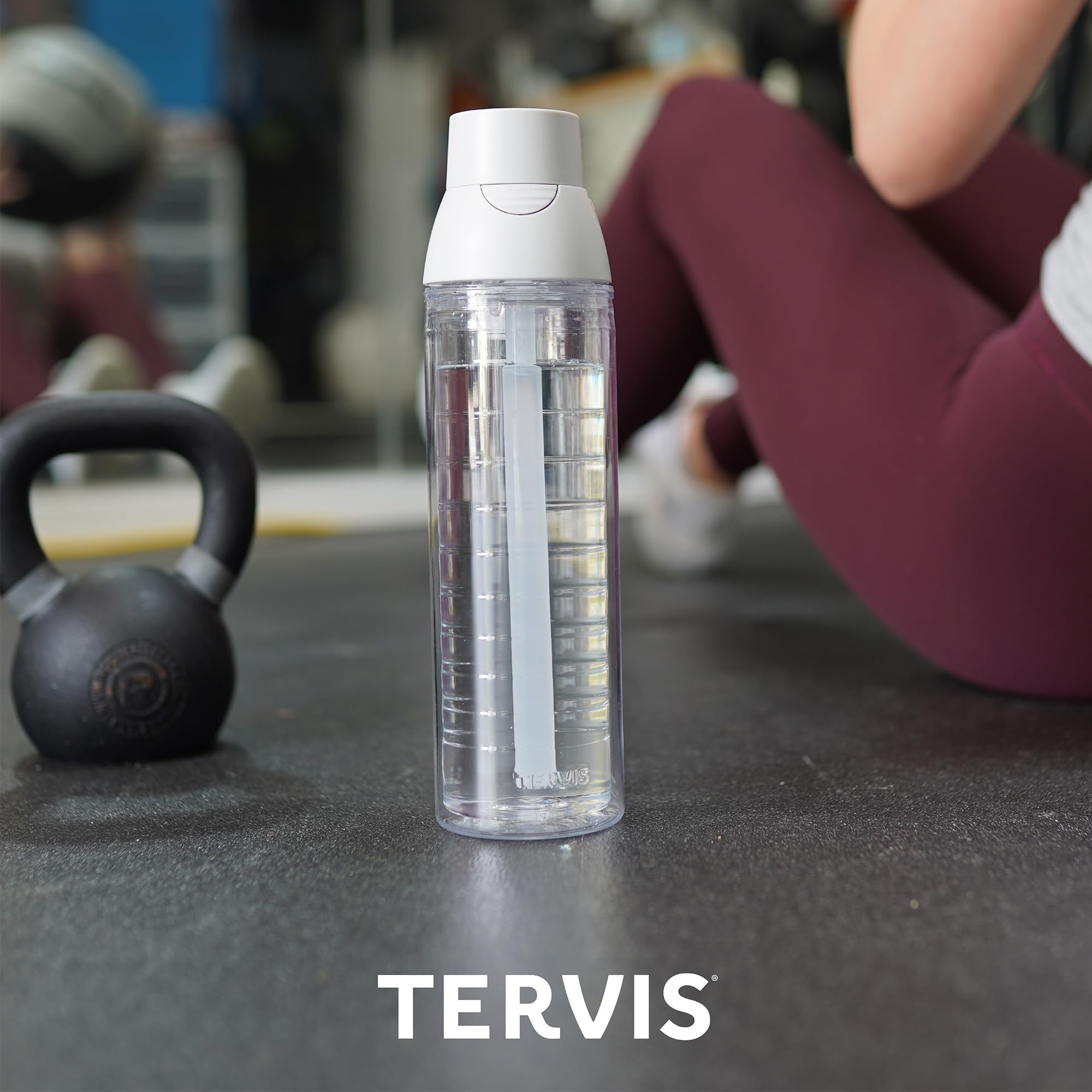 Tervis Sakura filled with ice demonstrating long-lasting cold drinks