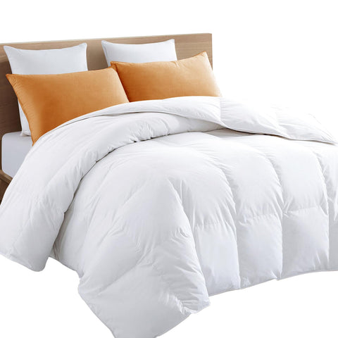TEXARTIST comforter in a washing machine representing easy machine-washable care
