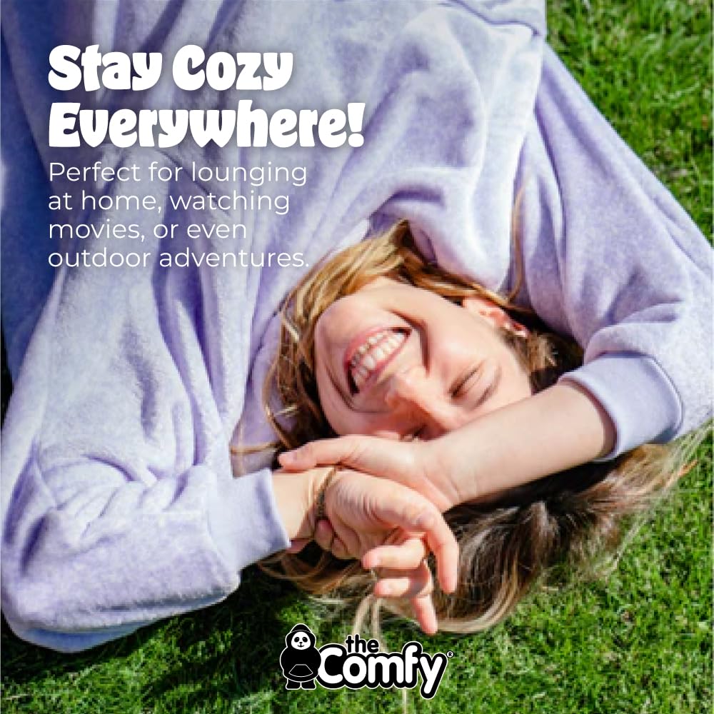 THE COMFY on model to show scale and one-size-fits-most sizing