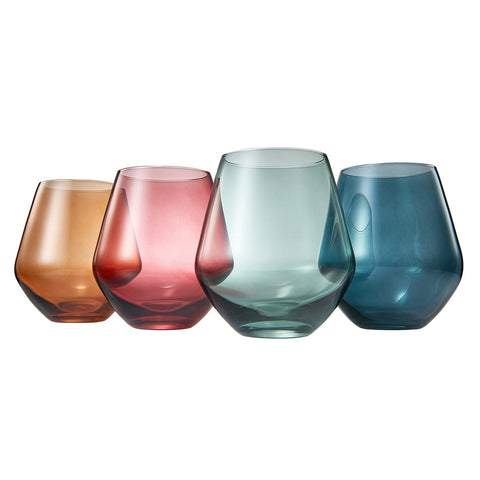 The Wine Savant Khen close-up of rim and glass texture, highlighting refined craftsmanship