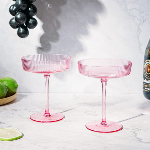 The Wine Savant side profile shows flared bowl for aroma release benefit