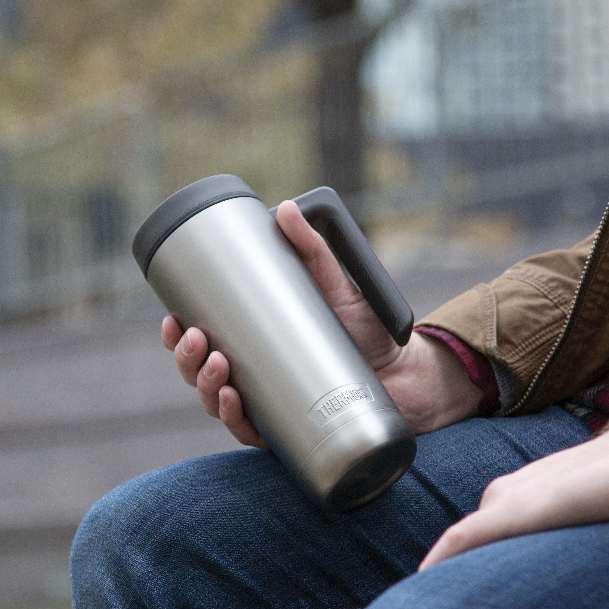 THERMOS open lid and interior showing minimal parts for easy cleaning