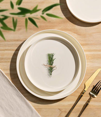 theterra close-up of dinner plate glaze highlighting unique reactive finish and beauty