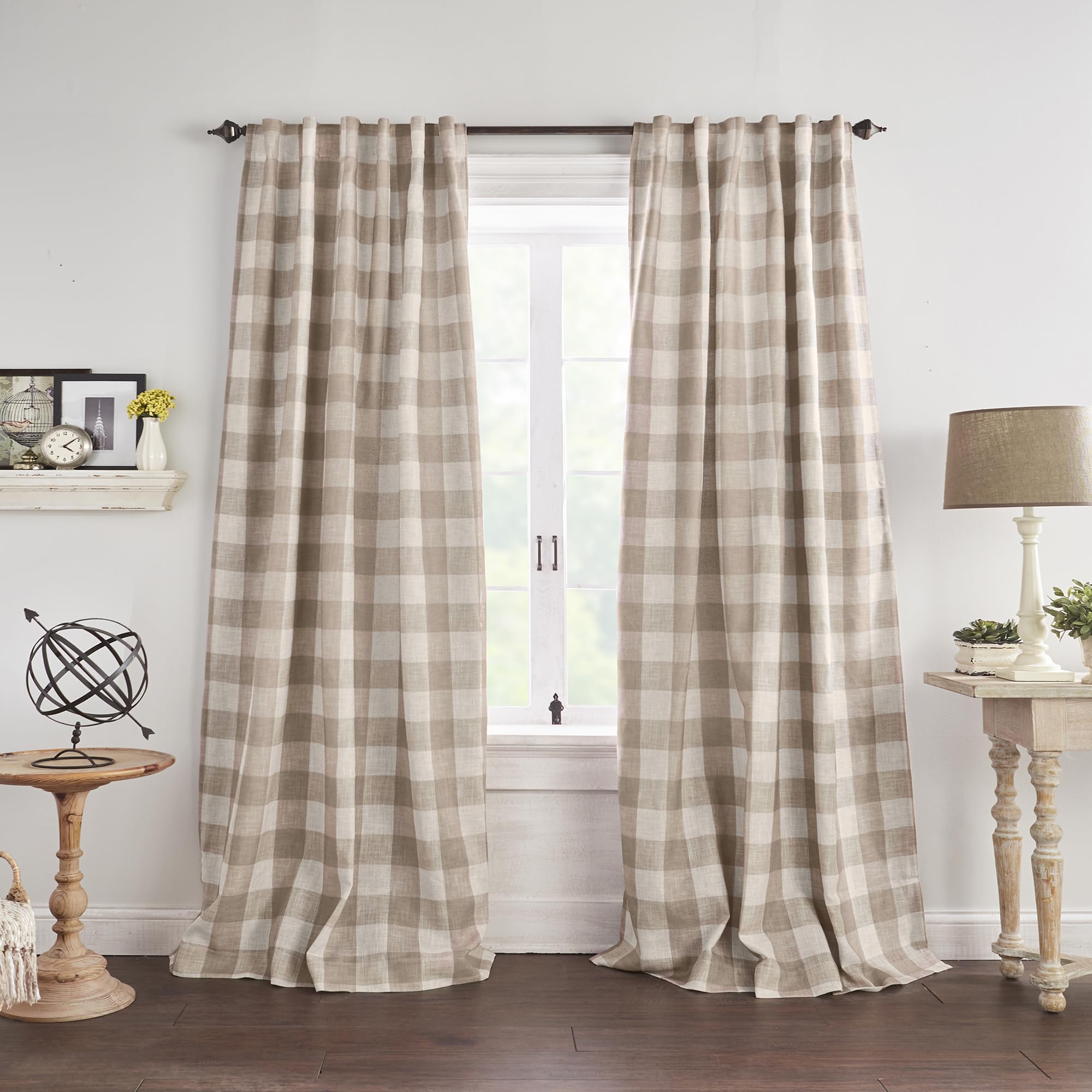 Threadmade Grainger fabric close-up highlighting linen flecks and durable weave for authentic look