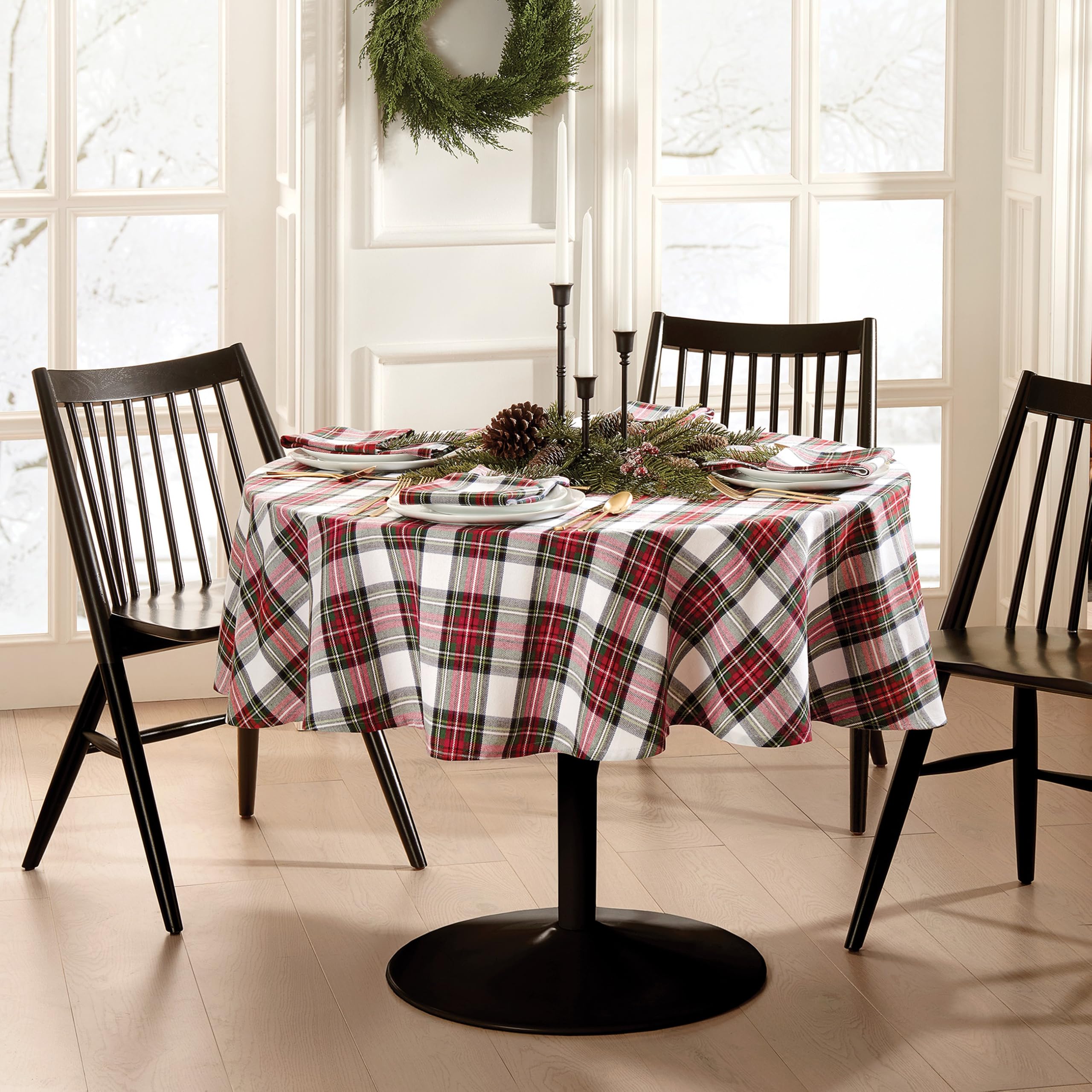 Threadmade lifestyle scene with centerpiece demonstrating cozy holiday table styling