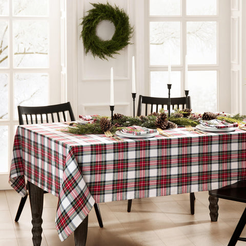 Threadmade lifestyle cozy dining room shows seasonal ambiance benefit