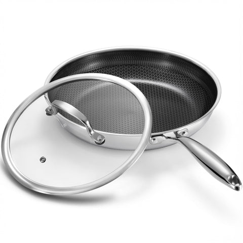 Tibbicc front view with lid showing full skillet and lid, highlights versatility