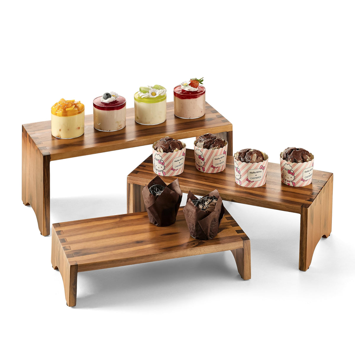 Tidita wooden stand front view showing tiered display and stable base for presenting desserts