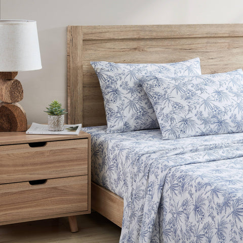 Tommy Bahama fitted sheet deep-pocket detail showing elastic edge benefit: secure fit on thick mattresses