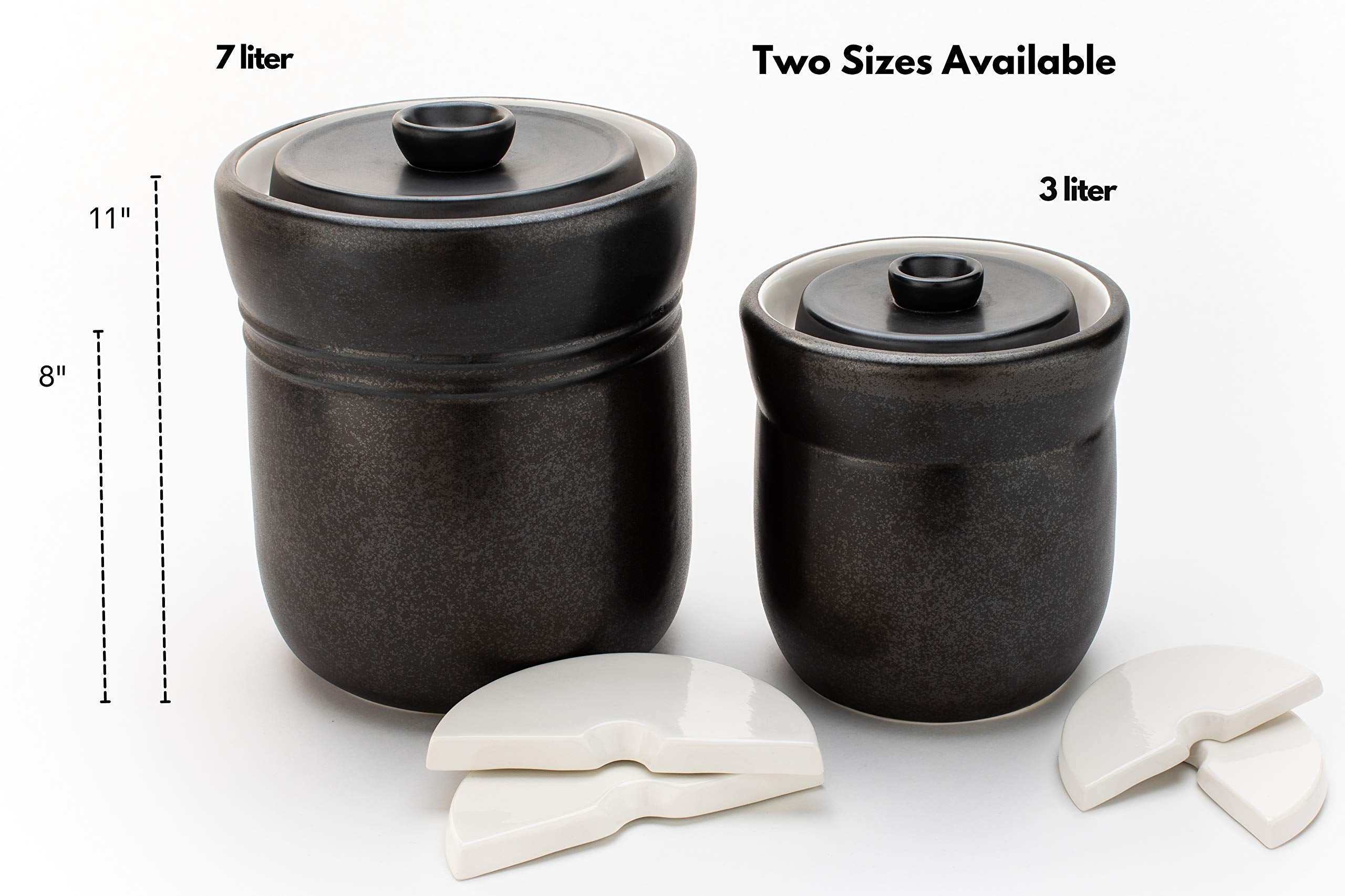 TOMO next to a kitchen scale and mason jars, shows 7L capacity and scale