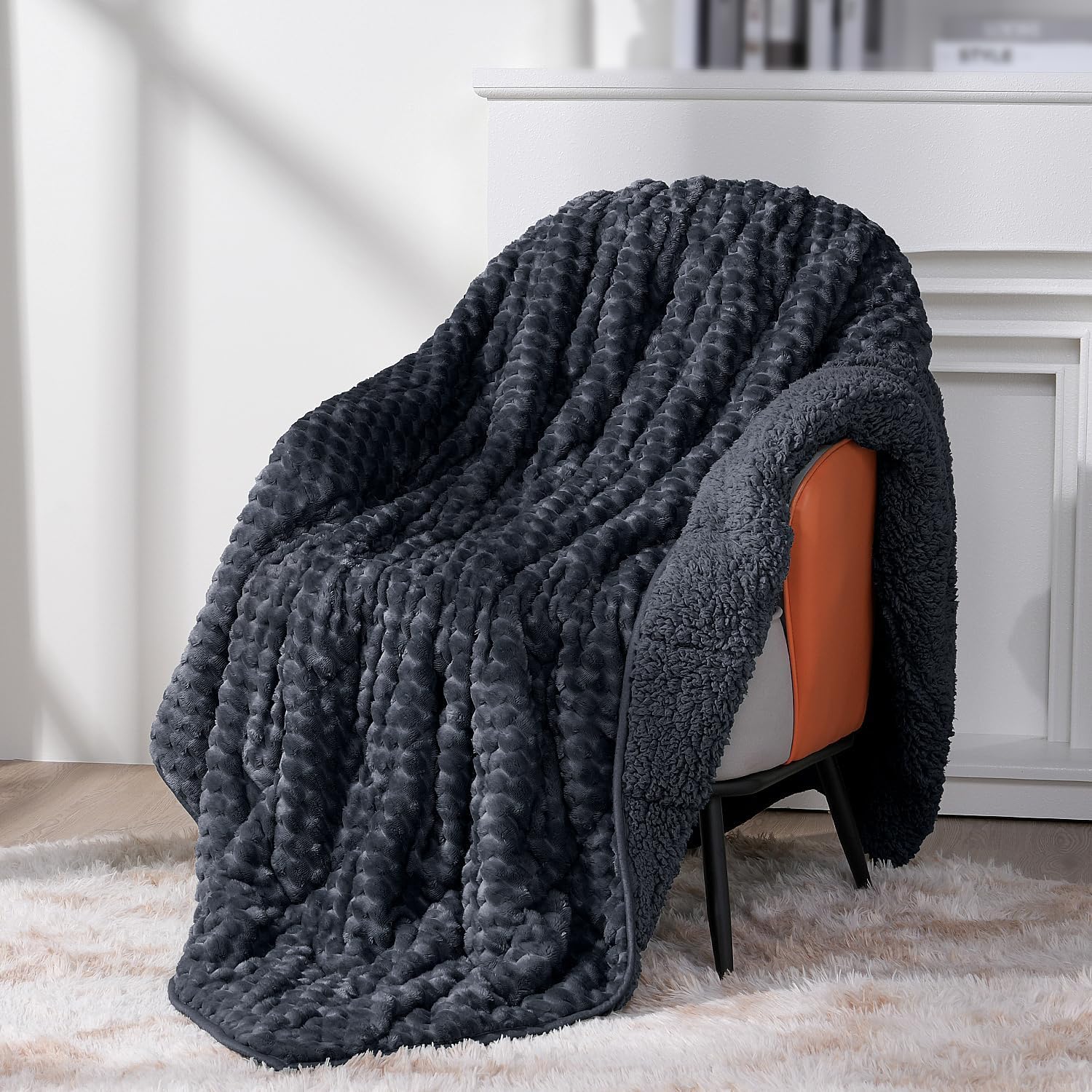 Topblan queen size blanket front view showing cozy coverage and even pressure