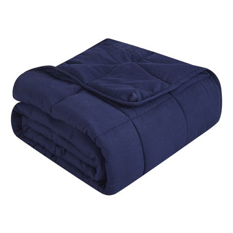 Topcee front view of queen weighted blanket showing full coverage and fit