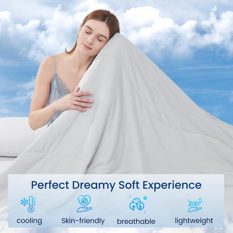 Topcee detailed view of natural silk filling highlighting soft loft and breathable warmth regulation